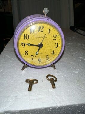 Vintage Phinney Walker purple alarm clock (Parts Only).